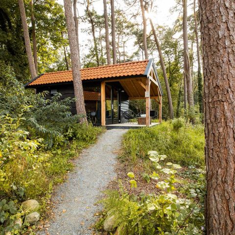 UNUSUAL ACCOMMODATION 4 people - Tiny House with hot tub