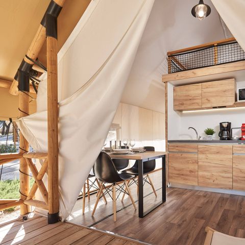 Bungalow 4 personen - tent Glamping