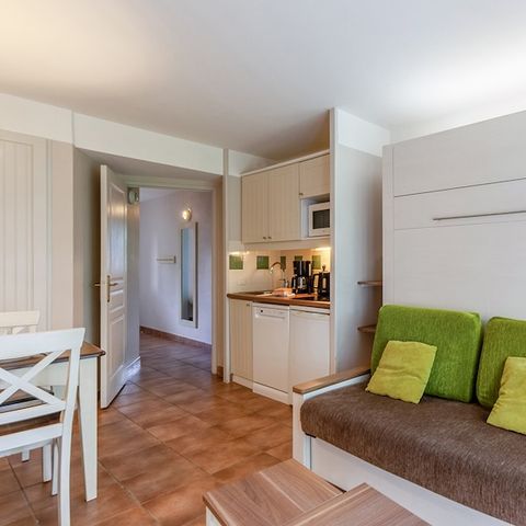 STUDIO 3 people - Studio - 1 sleeping alcove - Terrace or balcony - Garden Level - Quartier de Hameau district