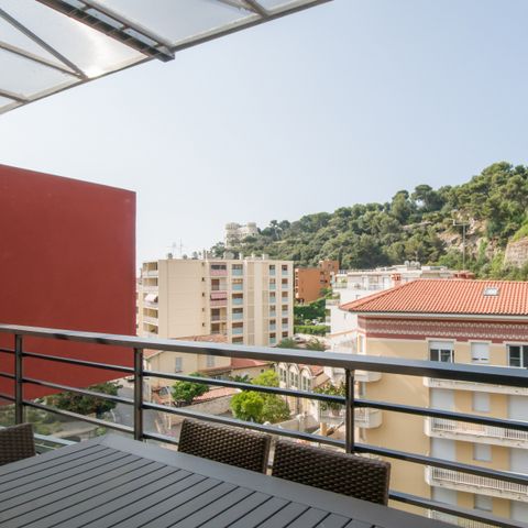 APARTMENT 6 people - - 2 bedrooms - Balcony - South facing