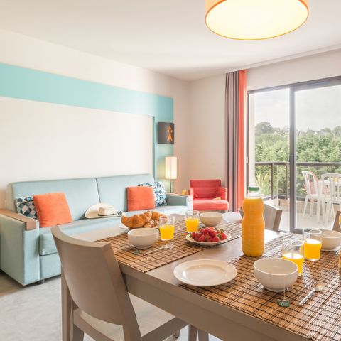 APARTMENT 5 people - - 1 bedroom - Terrace or balcony