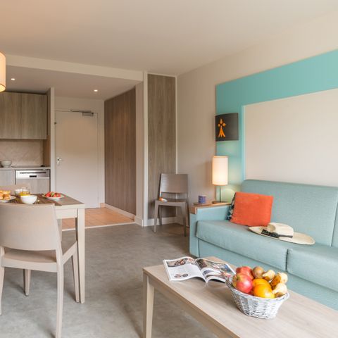 APARTMENT 5 people - - 1 bedroom - Terrace or balcony