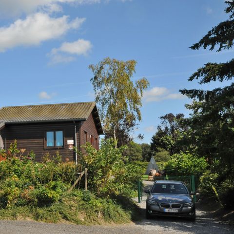 MAISON 9 personnes - Arbre Dressé