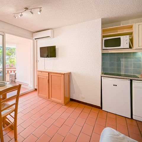 APPARTEMENT 4 personnes - Studio standard côté mer