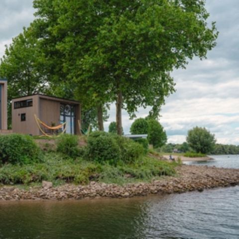 UNUSUAL ACCOMMODATION 2 people - Tiny house River