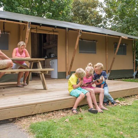 CANVAS AND WOOD TENT 6 people - Safari tent