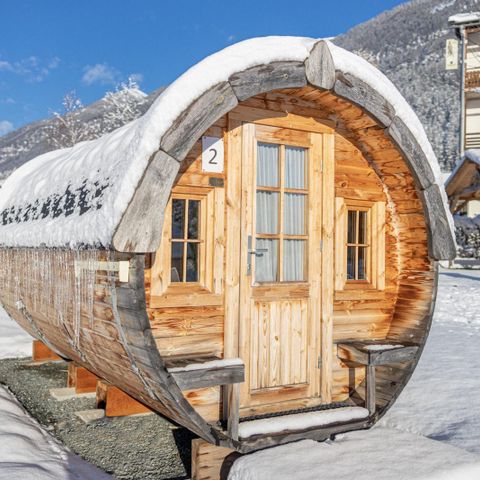 UNUSUAL ACCOMMODATION 3 people - Hiker's hut 2+1