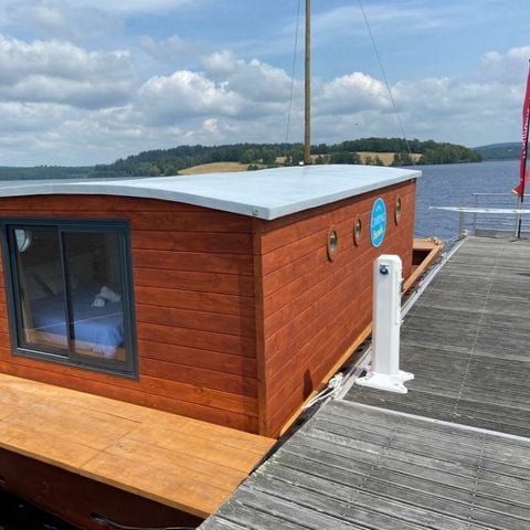 HÉBERGEMENT INSOLITE 4 personnes - Lodge Boat 2 cabines 2 à 4 personnes