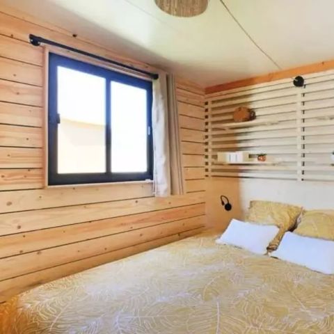 Stacaravan 5 personen - Cottage Pantaïa 3 Kamers 5 Personen Airconditioning + TV + Jacuzzi