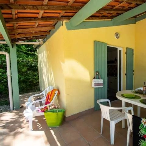 GÎTE 4 personnes - Gîte Mimosa 3 Pièces 4 Personnes + TV