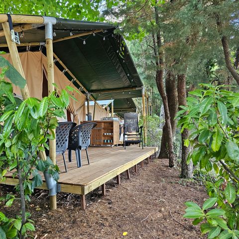 CANVAS AND WOOD TENT 6 people - Safari tent