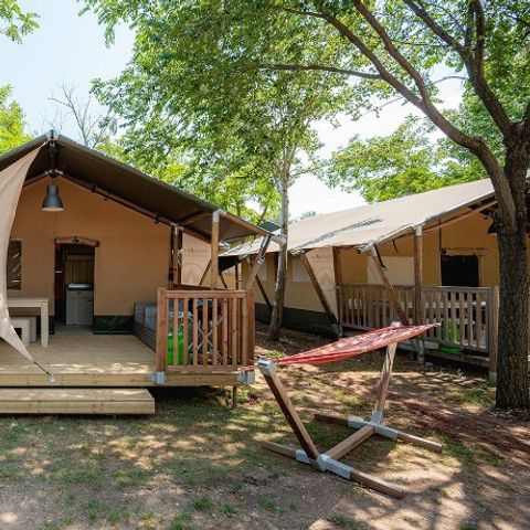 CANVAS AND WOOD TENT 5 people - Outback