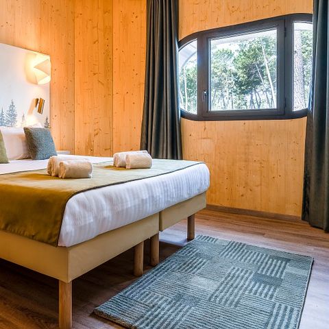 UNIEKE ACCOMMODATIE 6 personen - Boomhut LG2241