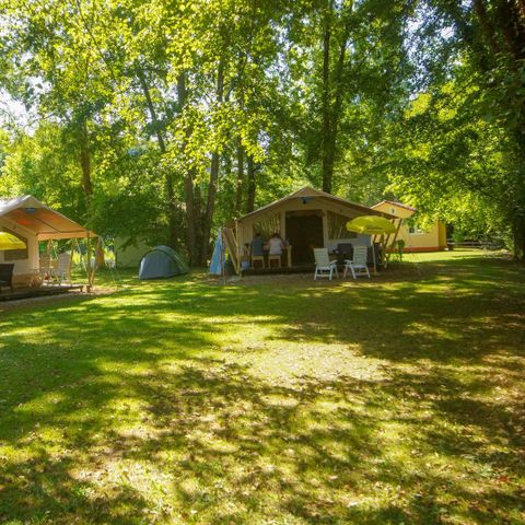 CANVAS AND WOOD TENT 8 people - Lodgetent St. Emilion Deluxe