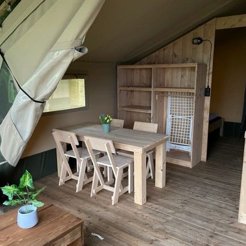 CANVAS AND WOOD TENT 4 people - including sanitary facilities