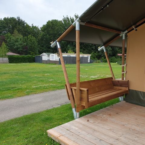 CANVAS AND WOOD TENT 6 people - including toilet