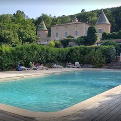 Camping Château de l'Eouvière - Camping Var