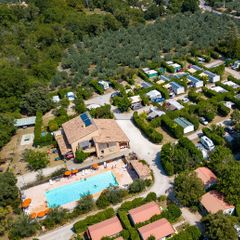 Camping La Fontaine D'annibal - Camping Drome